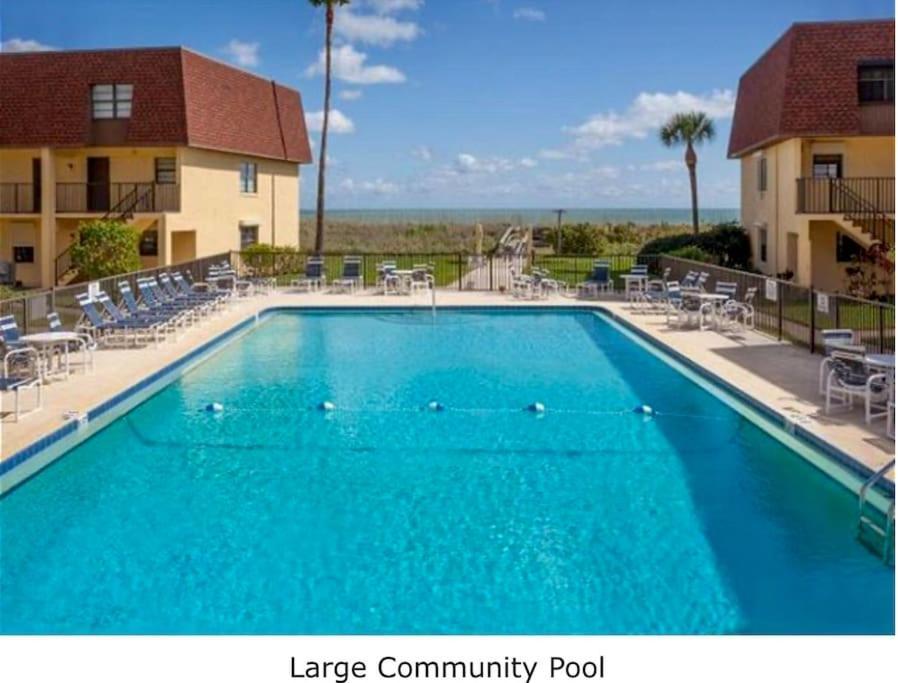 Condo By The Sea! Cocoa Beach Exterior photo